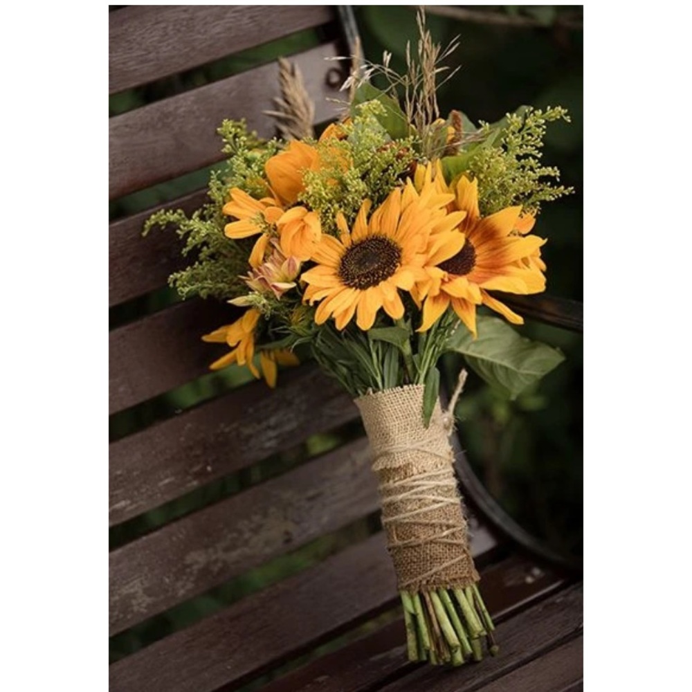 Meet your Posher, Hilary